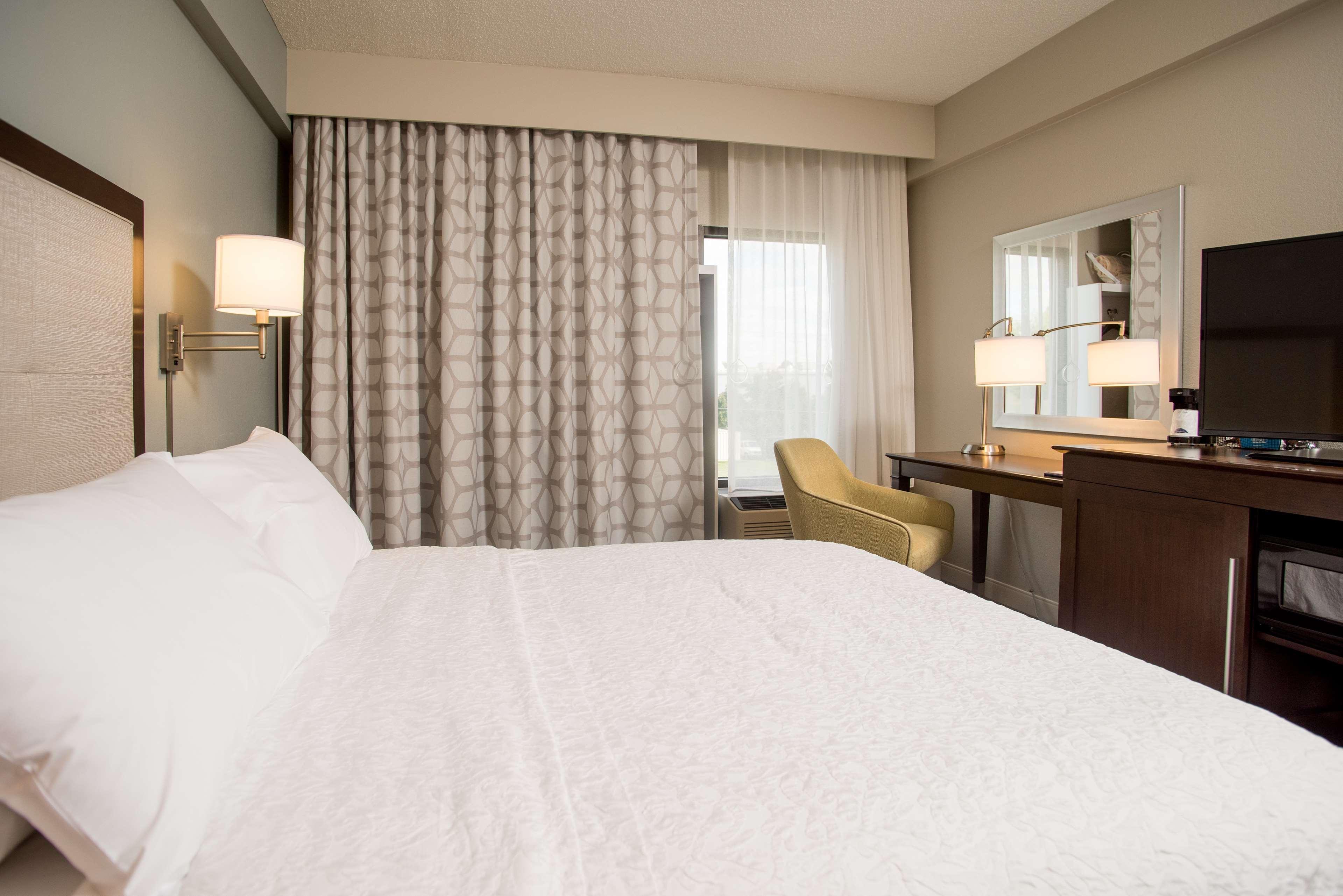 Hampton Inn Joplin Esterno foto