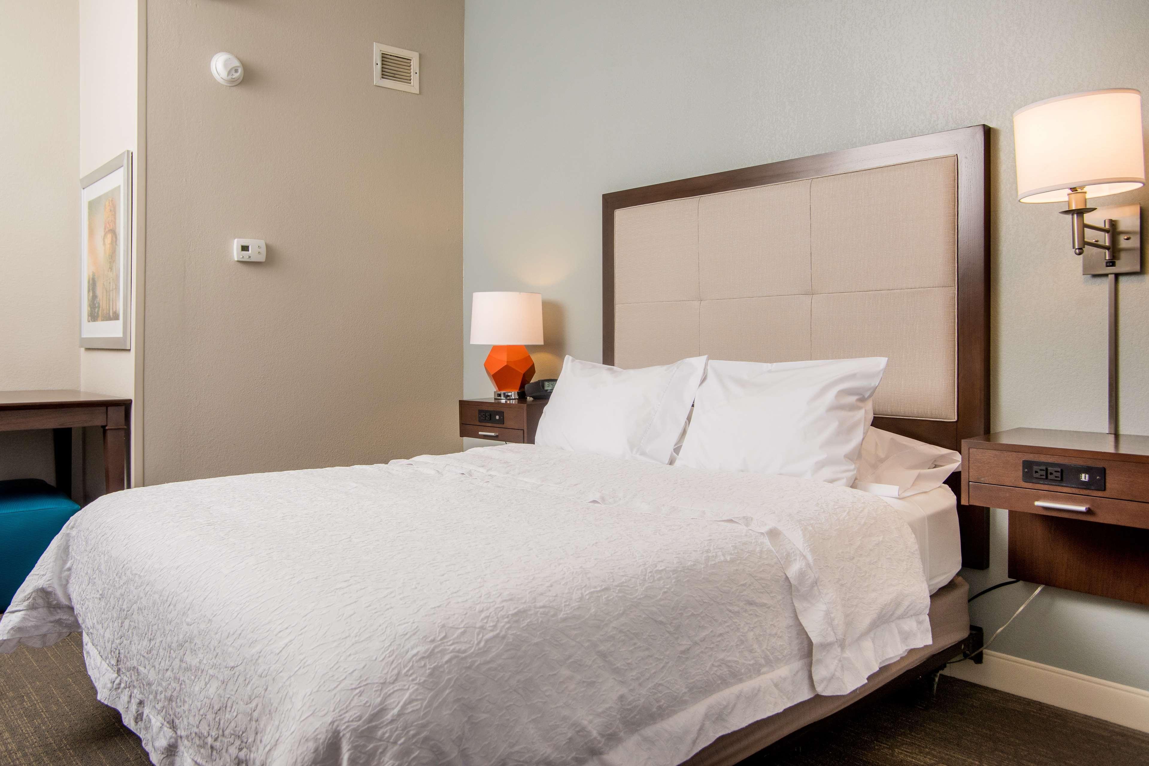 Hampton Inn Joplin Esterno foto
