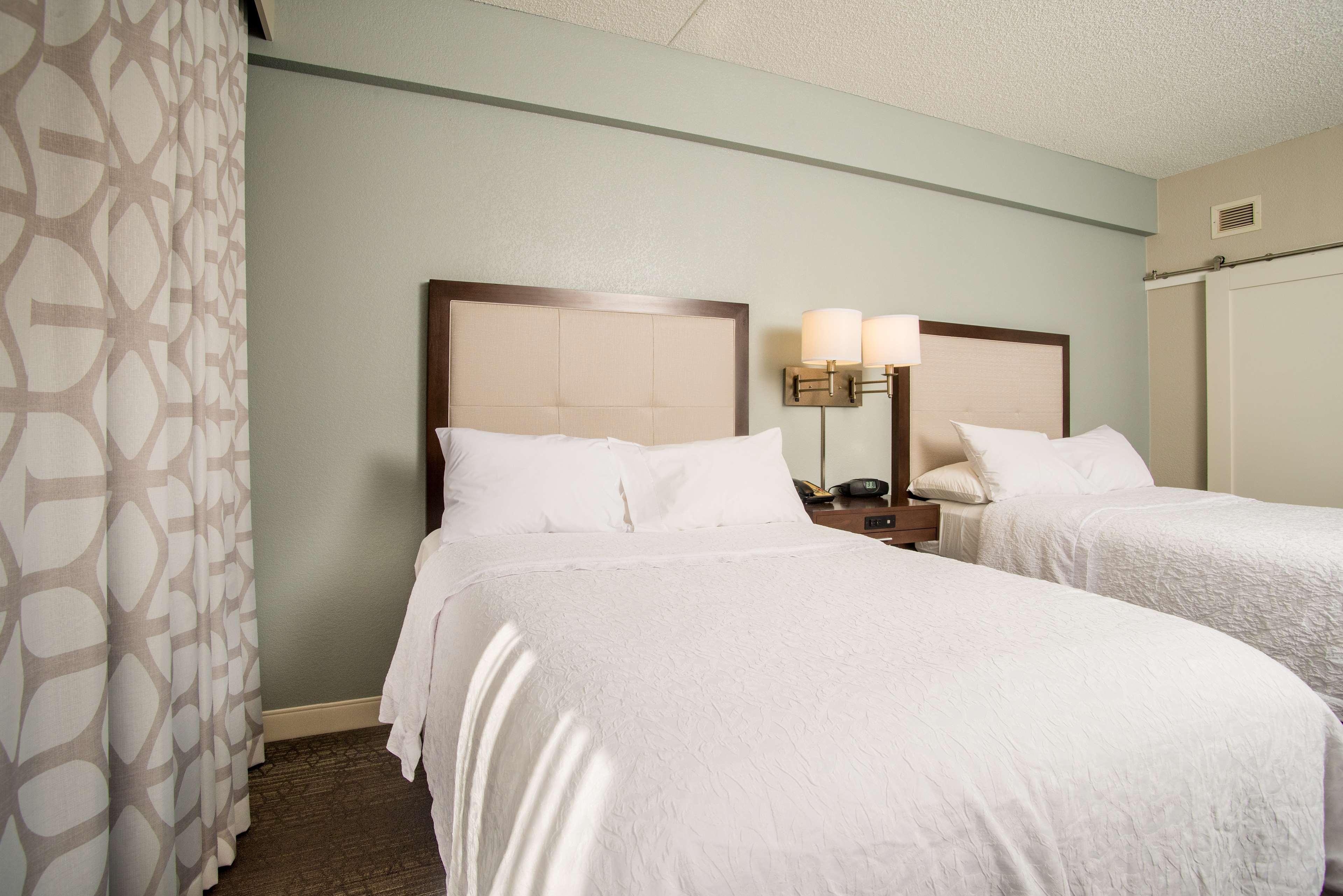 Hampton Inn Joplin Esterno foto