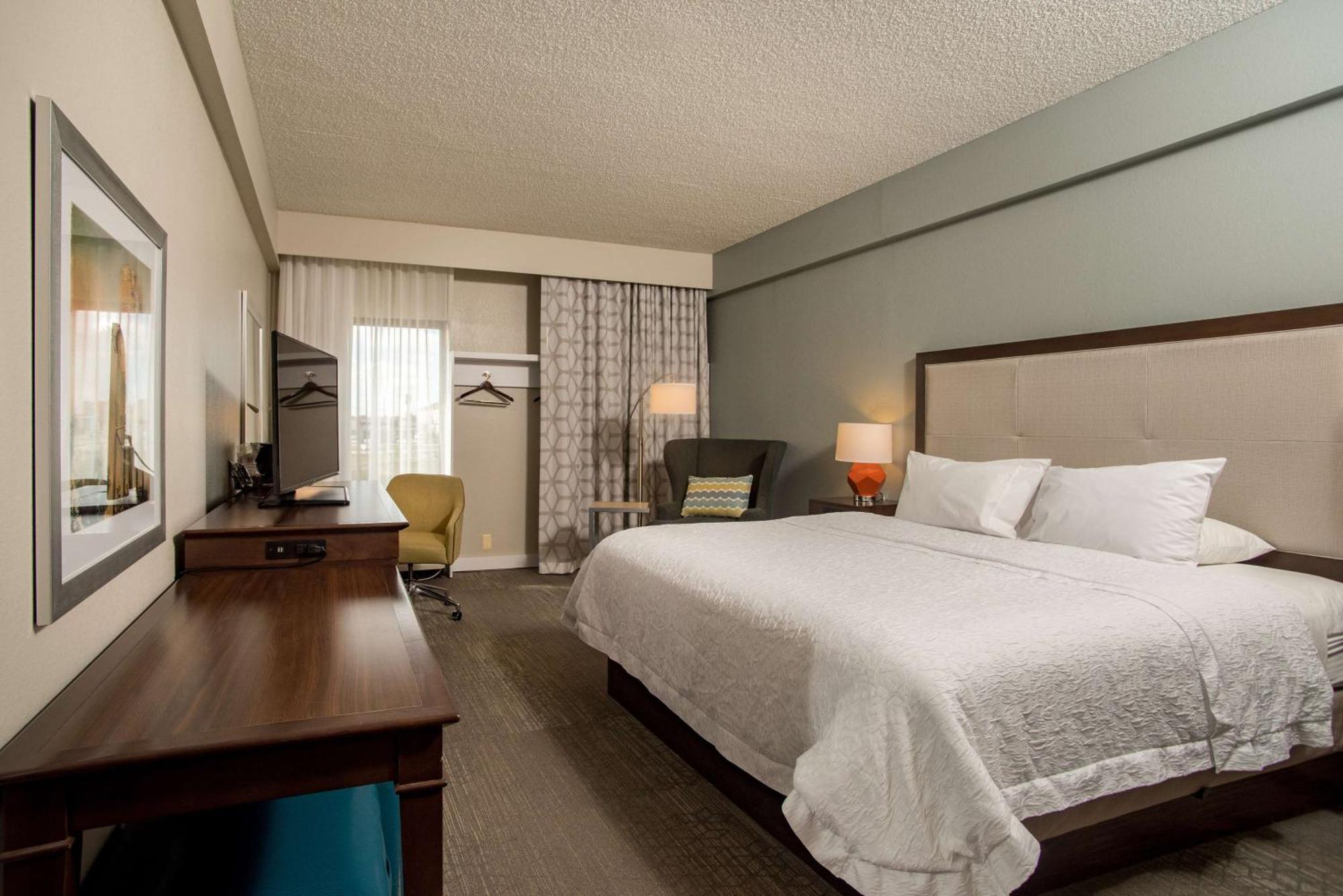 Hampton Inn Joplin Esterno foto