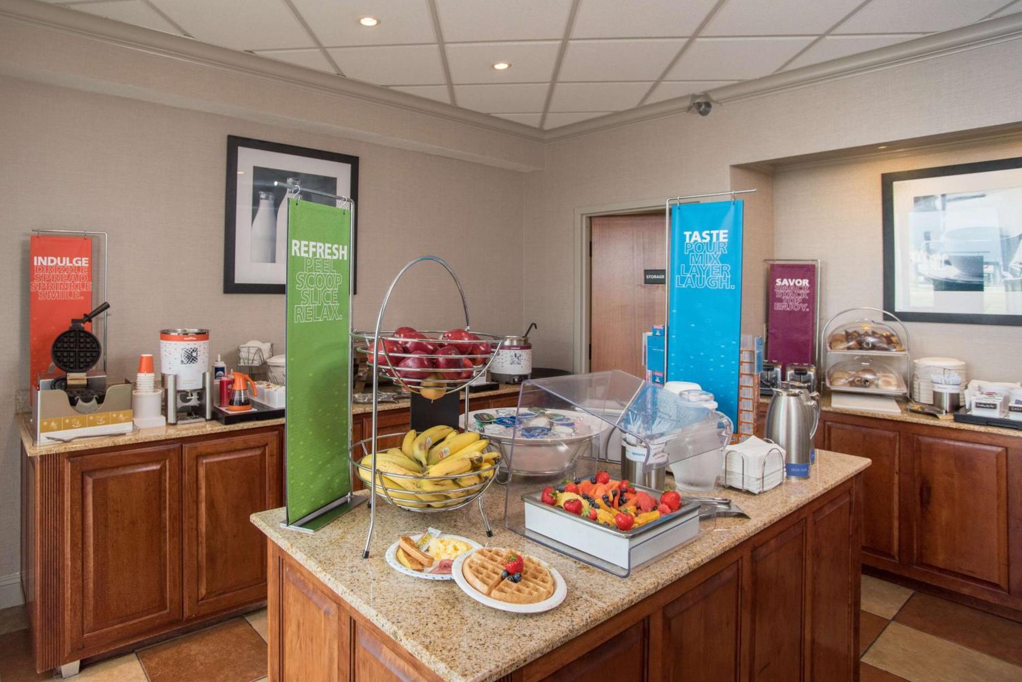 Hampton Inn Joplin Esterno foto