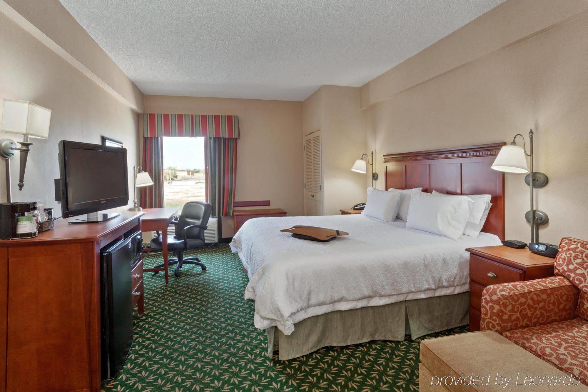 Hampton Inn Joplin Esterno foto