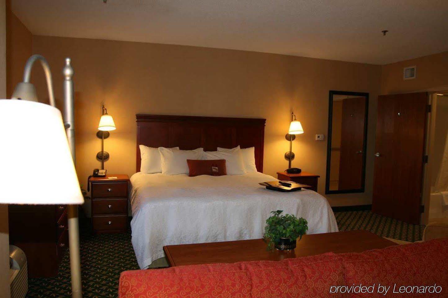 Hampton Inn Joplin Esterno foto