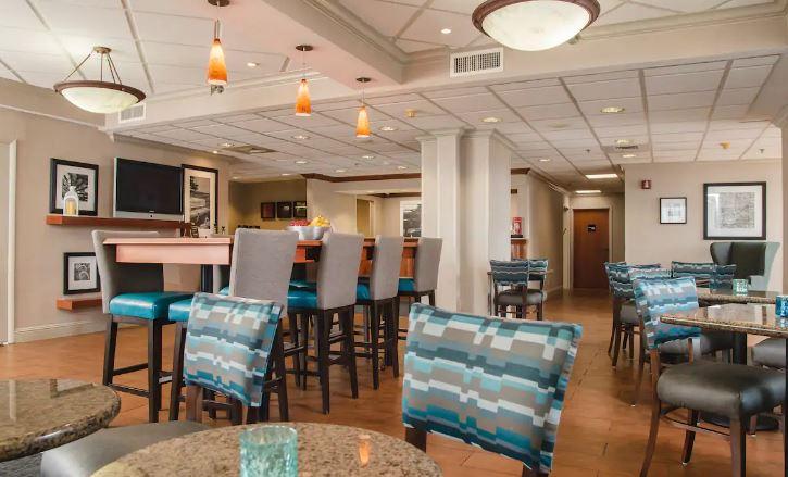 Hampton Inn Joplin Esterno foto